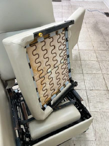 Seat-Designed-for-Easy-Removal-and-Cleaning-THEM